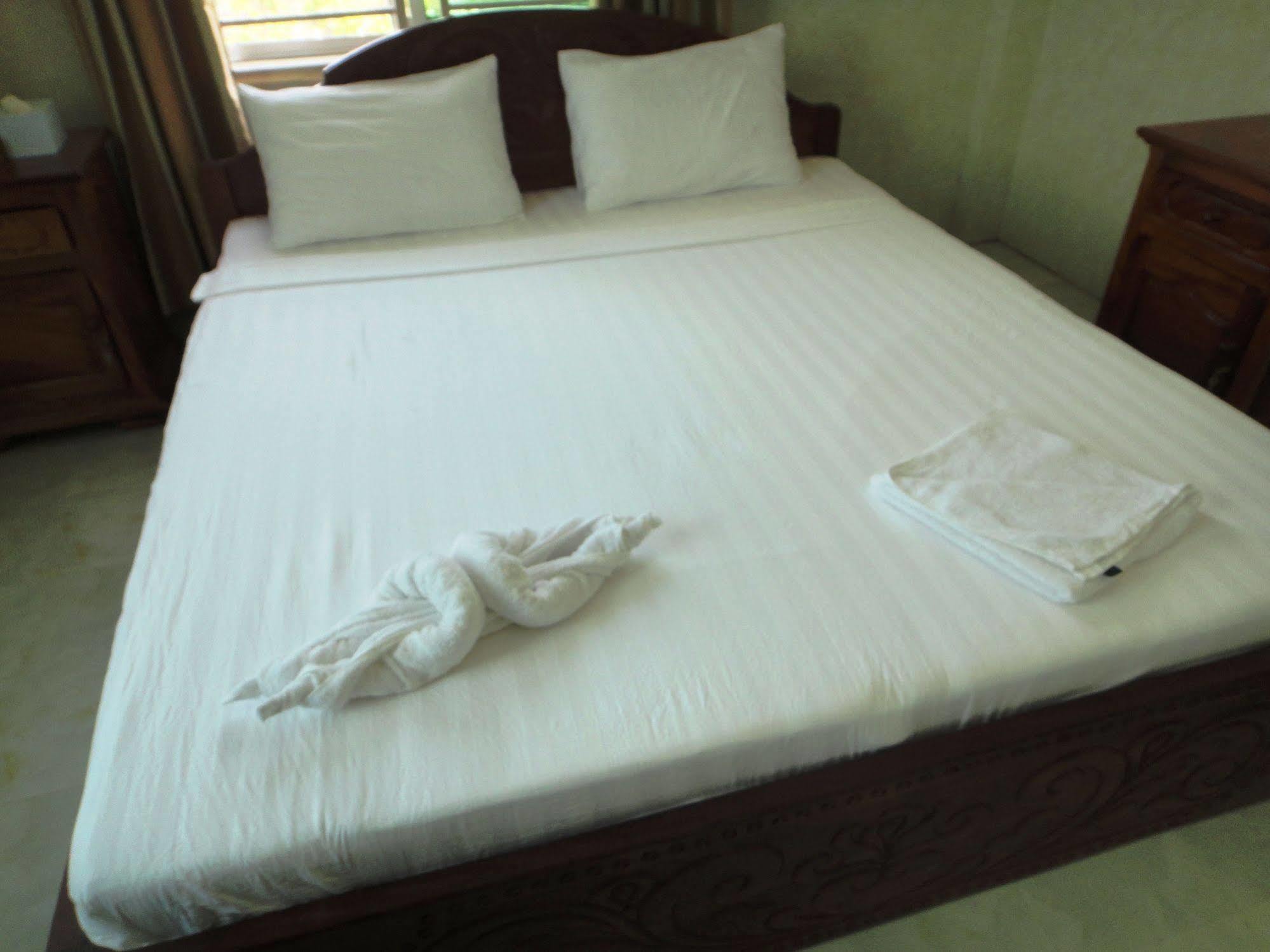 Borey Vatanac Guesthouse كامبوت المظهر الخارجي الصورة